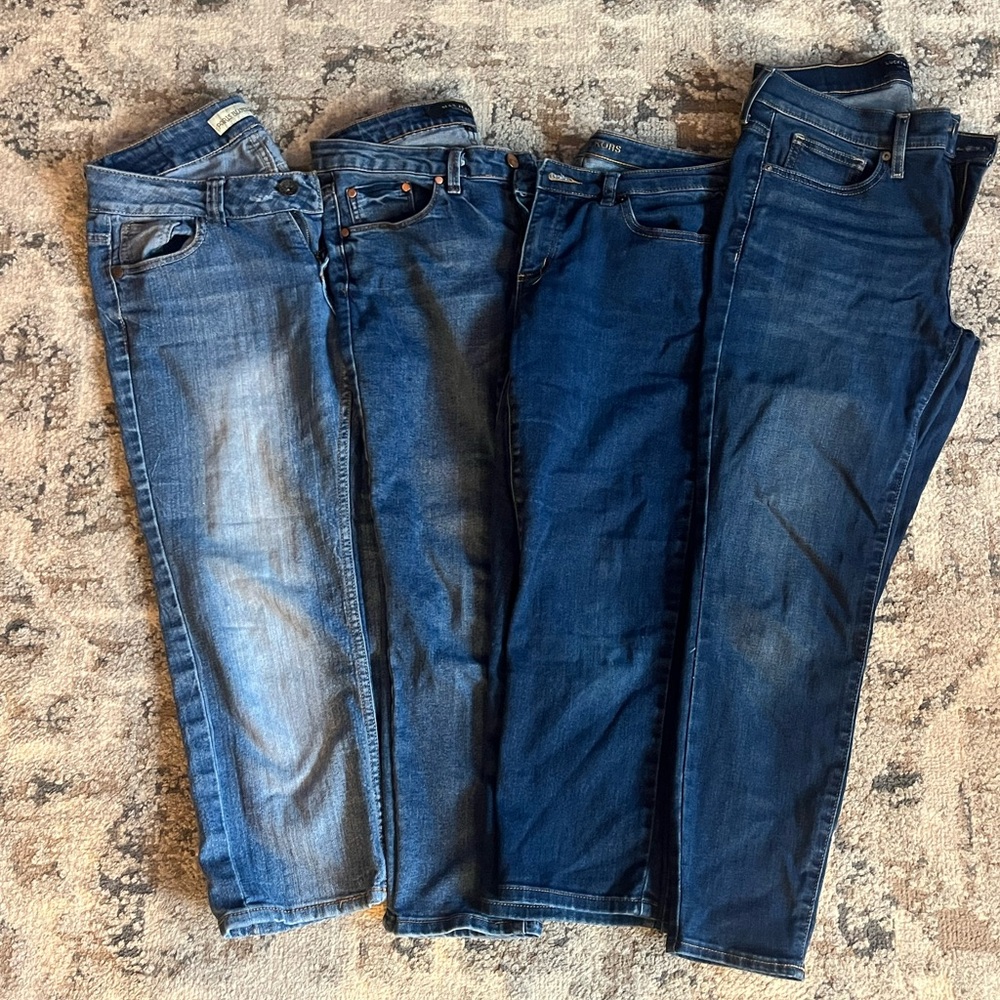 Lot of 4 Designer Blue Denim Jeans women’s size 6/8